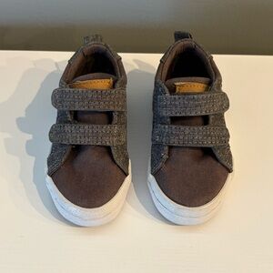 Gray Koala Kids Infant Toddler Boys Shoes Hook and Loop Closure - Size 4